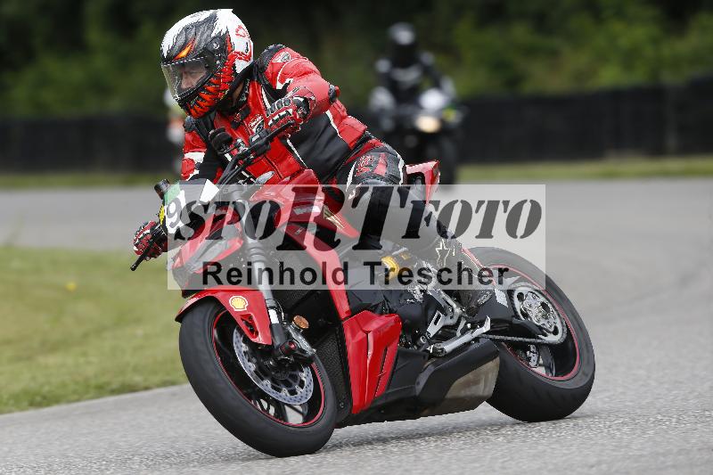 /23 07.06.2025 TZ Motorsport ADR/9